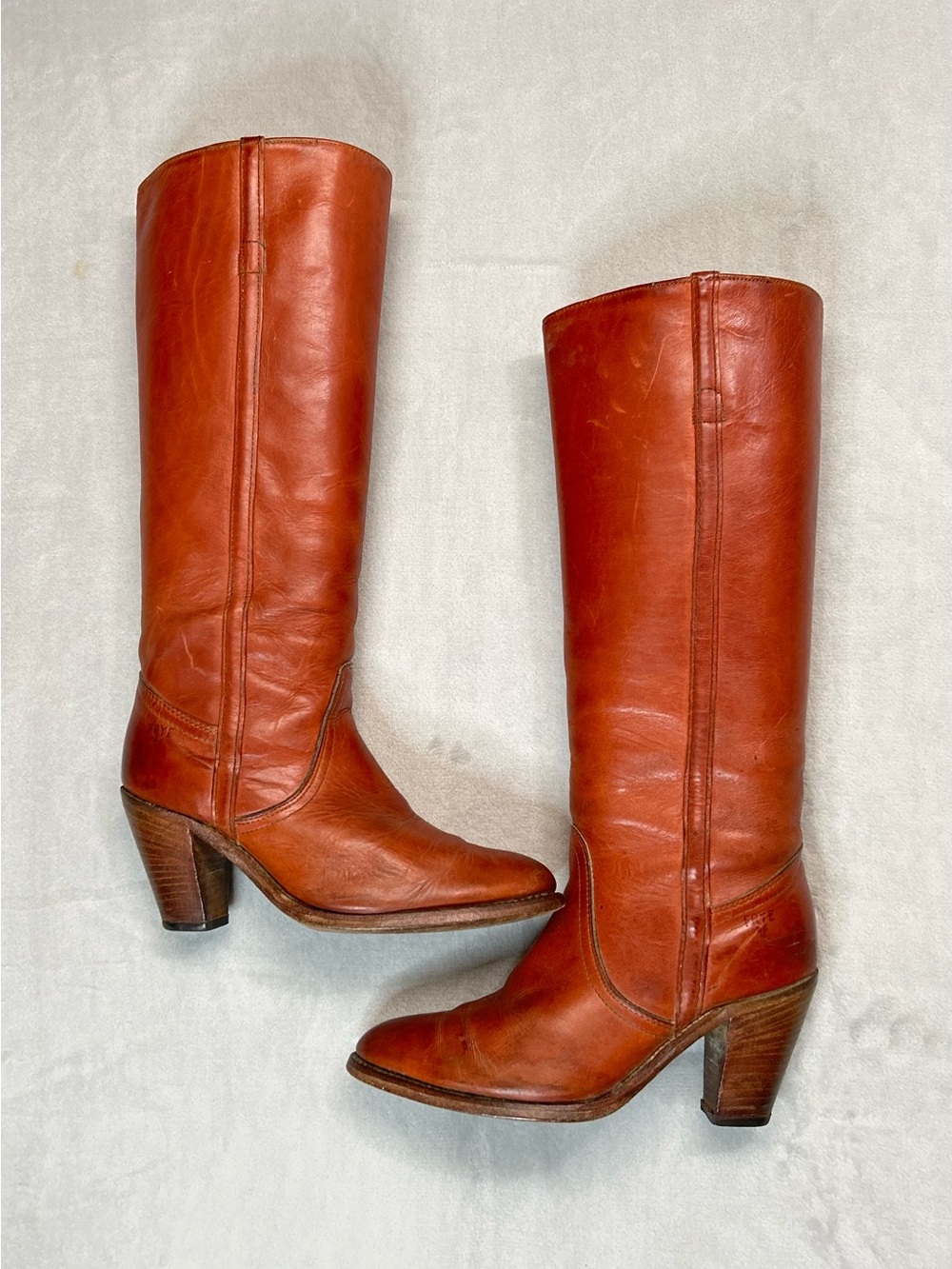 Frye 7110 Campus Boots Womens Size 7.5 Cognac Leather Stacked Heel Vintage